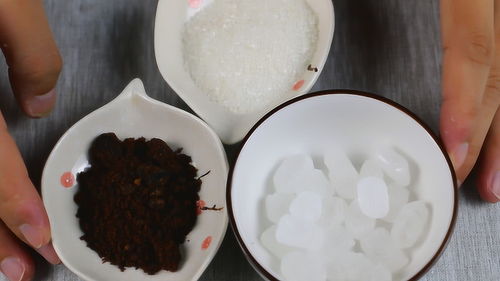 紅糖白糖冰糖的制作方法及其成分,看過才知道如何配制營養(yǎng)